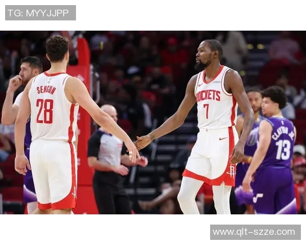 火箭与活塞激战正酣第一节精彩瞬间回顾视频解析